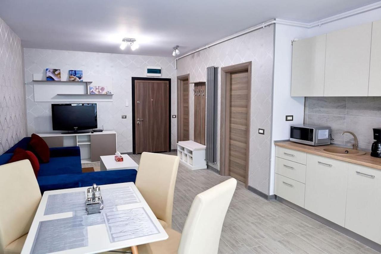 Blue Apartment In Spa N Pool Beach Resort Нэводари Экстерьер фото